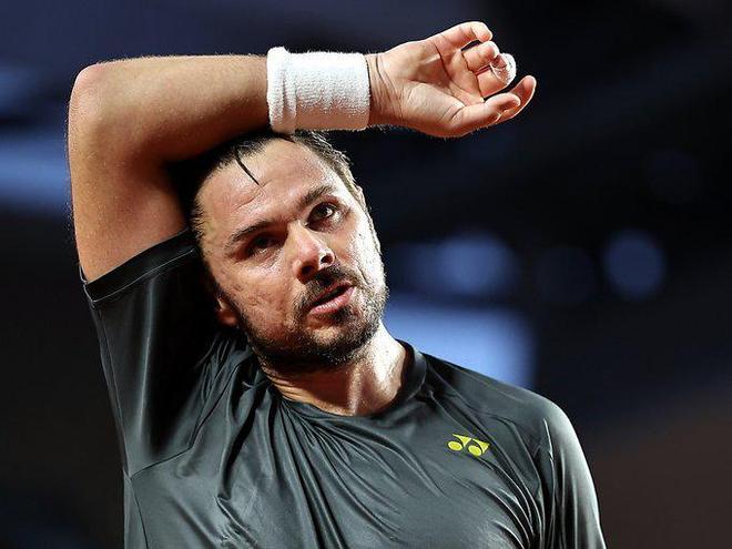 英国网球队逆转美国网球队,瓦林卡统治全场 英国网球队逆转美国网球队,瓦林卡统治全场