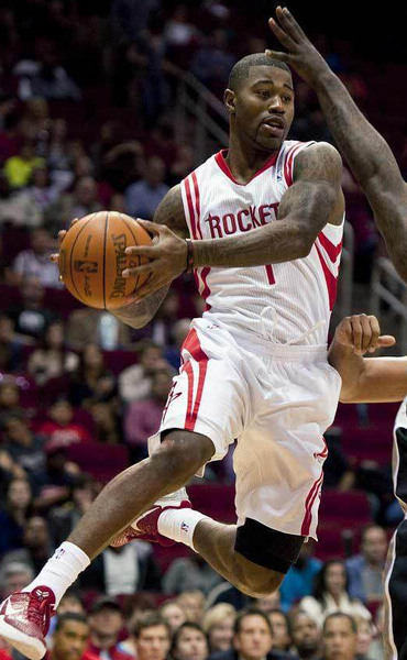 威廉姆斯完胜阿斯顿马丁,佩雷兹高光表现 威廉姆斯完胜阿斯顿马丁,佩雷兹高光表现