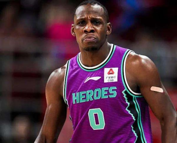 山东队碾压吉林队，霍勒迪关键制胜