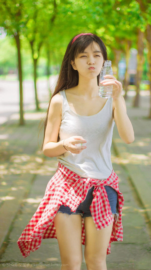 银箭狂飙！梅赛德斯空中升级打破红牛垄断，诺里斯一停定江山