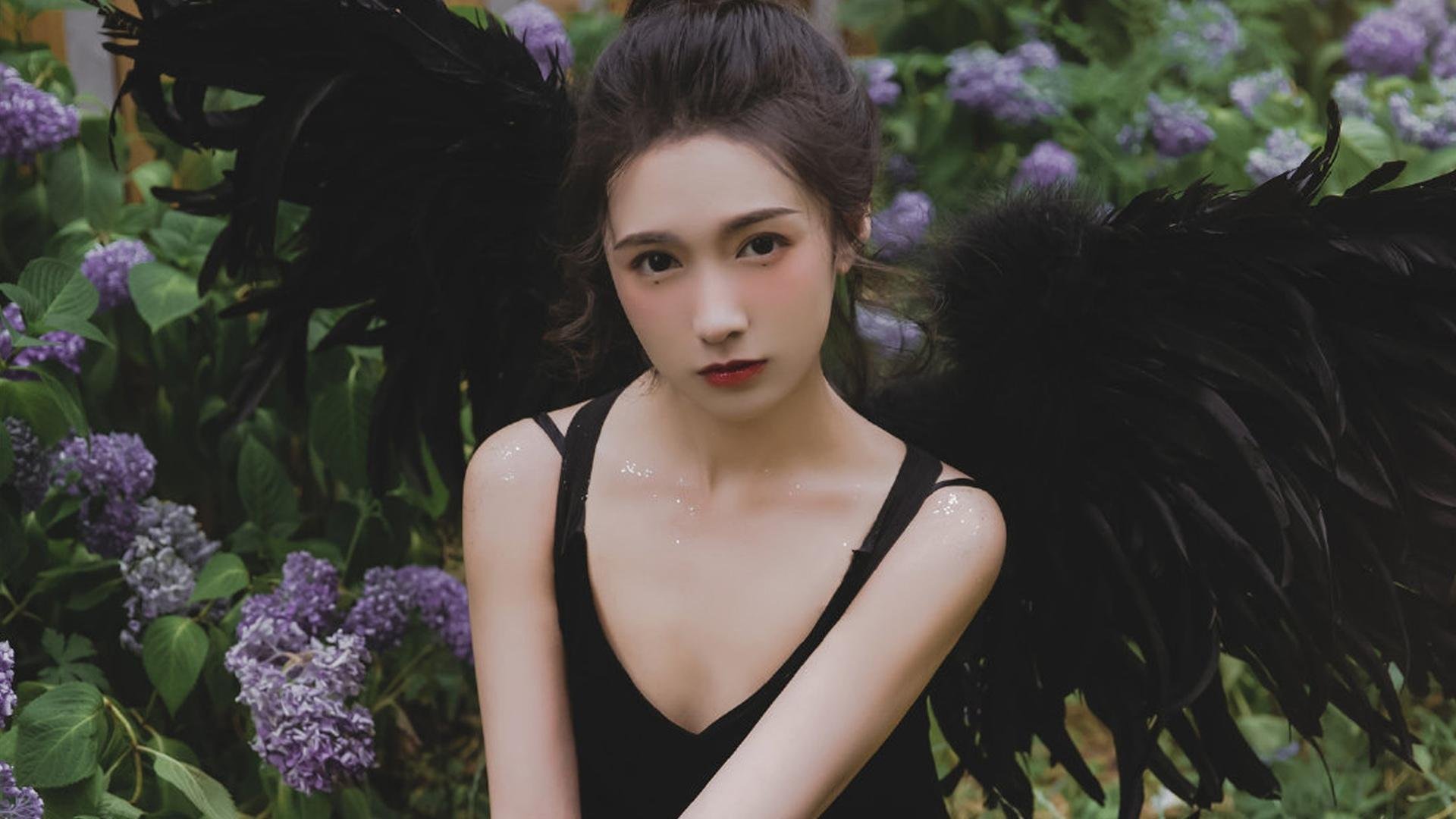 精密仪器与关键齿轮，加纳如何靠大场面先生特奥稳稳拆解瑞典