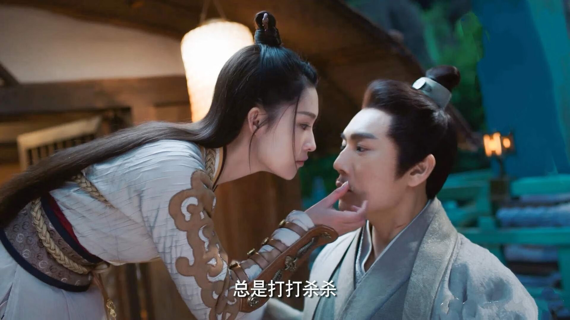 赛道无界，当黄潜艇在终场前完成致命超车