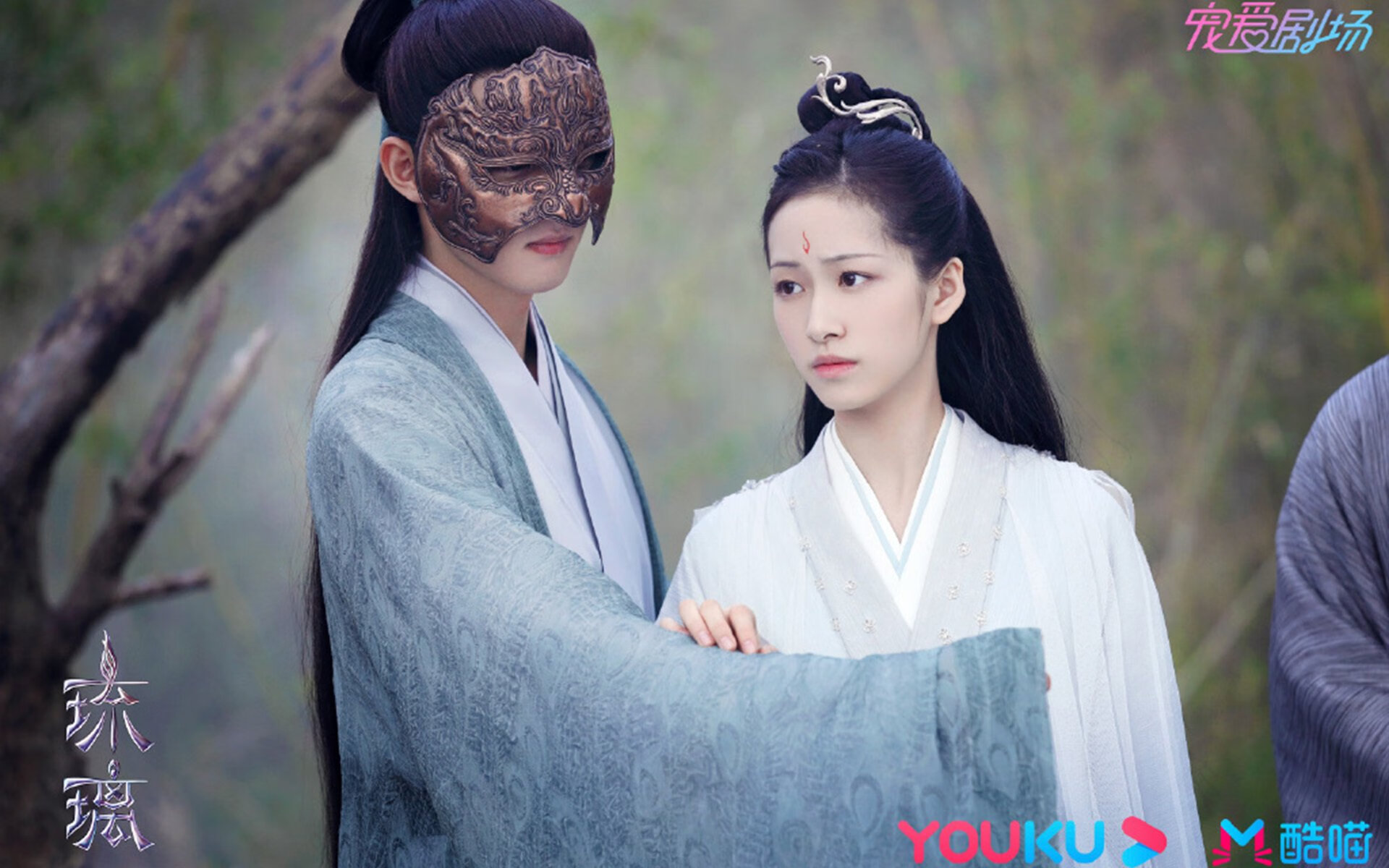 足球新秩序，克瓦拉茨赫利亚凭实力登顶，南非强行终结瑞士神话